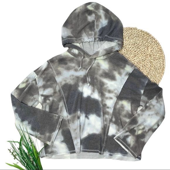 For The Republic Tops - For the Republic • Soft Tie Dye Hooded Pullover L